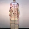 Vrijetijdsjurken Koeweit Mode Blogger beveelt bedrukte zijden kaftan maxi losse zomerstrand Boheemse lange jurk voor dames aan
