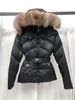 Femmes designer down veste de la veste parka veste des hommes à la veste chaude à capuche quatre vêtements d'extérieur en manteau chaud