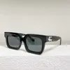 Transparent Designer Chaopai Frame Sunglasses White Fashion Men and Women Hip-hop Off Personality Ow40001u