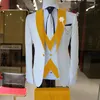 Herenpakken 2022 merkpak heren 3 stuks bruidegom trouwset modeontwerpen witte zakelijke jas Vest royal blauwe broek jurk smoking