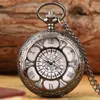 Pocket Watches Black Quartz Watch Petal-formad skelettiserad romersk sifferuppringningsg￥va f￶r kvinnor Fashion Vintage Analog Clock Pendant Reloj