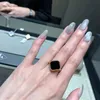 Klassiker Vier-Blatt Clover Juwely Frau Ring Mode Designer Ring Natural Shell Rot weiß schwarzes grünes türkisfarbenes Band Geschenk