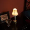 Lamp omvat een mobiele telefoon draadloos opladen Natuurlijk houten lampenkap Sfeer lamp Intelligente muziektafellampen nachtlampjes