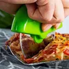 Pizza Cutter Wheel Pieczenie Narzędzia do pieczenia ciasta ze stali nierdzewnej Profesjonalny rozpieszczany krawędź do pizzy ciasto ser ergonomiczne projektowanie hurtowe