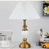 Lámparas de mesa, lámpara de cerámica plisada de estilo chino para sala de estar, dormitorio, estudio, galvanoplastia de gama alta, Color cobre, luz de noche E27