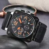 2022 Square Quartz Men's Luxury Watch Six Needle Multi-Function Chronograph With Calendar High-kvalitet Silicone Strap