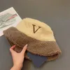 Winter Kaschmir Warme Hüte Caps Mode Hochwertige Designer Fischer Hut Sonnenhut Marken Casual Luxus Klassische Buchstaben Gedruckt Baseball Kappe