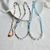 Choker Boho Seed Bead Chokers 3pcs Smile Charms Fleurs colorées Perles Colliers de perles faits à la main pour fête d'anniversaire