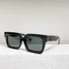 Transparent Designer Chaopai Frame Sunglasses White Fashion Men and Women Hip-hop Off Personality Ow40001u