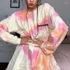 Kvinnors hoodies kvinnor 2022 Långärmad tie -färgämne tryck kawaii brev överdimensionerade tröjor harajuku lös split oregelbundna hem tröjor toppar