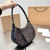 Bolsas de Ombro COABAG Retrô Meia Lua Hobo Bolsa Feminina Clássica C Letra Estampada Tote Bag Designer Bolsa Crossbody Bolsa 221019