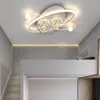 Lustres Noir Blanc Moderne LED Plafond Pour Chambre À Manger Bar Fer Lampe Corps Abat-Jour En Verre