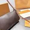 Bolsos de diseñador Totes Bolso de mujer Bolso de hombro de imitación de marca clásica de lujo Moda Estampado completo Flor vieja Cartera de cuero Bolso de cena