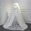 Wraps fête mariage enveloppé Cape châle Train à capuche Cape mariée hiver automne dentelle Satin veste