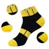 Chaussettes masculines 5 paires / lot de qualité de qualité Sports d'été printemps masculin junior coll