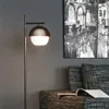 Lampy podłogowe Postmodernistyczne minimalistyczne nordyckie miedziane szklane piłka restauracja