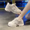 Autres chaussures Ankle Snow Sneakers Femme Femelle Pu Pluh Chaussures hivernales pour femmes plate-forme plate