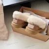 Botas de tricô clássicas Designer feminino Sapatos de mão Inverno Lã de inverno Uma boca rasa Austrália Snow baozi Sapato camurça mistura de tornozelo conforto