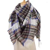 バンダナス2022ファッション冬の温かい格子縞の三角形カシミアスカーフstriped毛布ニットショールとラップパシュミナ女性