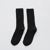 Sports Socks Mid Tube Cotton Stripe Ladies Pile Autumn Winter Color pura para mulheres Ciclismo de futebol respirável