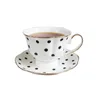 Blumenförmiges Kaffeetasse-Untertassen-Set im europäischen Stil Keramik-Nachmittagstee-Set Teetasse aus feinem Knochenporzellan mit Goldrand Trinkgeschirr RRA52