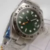 AAAAA ETA2836 Automatyczne maszyny zielone GMT Przyjazd Automatyczny mężczyzna Watch czarny ręcznie szczotkowany bransoletka SPAPHIRE SZKOLNA STAL METAL BEZELW