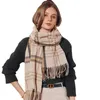 Scarves 2022 Wholale Fashion Ladi Warm Tassel Pashmina Scarv Shawls Custom Winter Women Stripe Plaid Cashmere Scarf