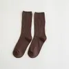 Sports Socks Mid Tube Cotton Stripe Ladies Pile Autumn Winter Color pura para mulheres Ciclismo de futebol respirável