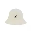 Beanie/Skull Caps Unisex Fashion Bucket Hats Summer Spring Autumn Sticked Kangaroo Fisherman Hats Kvinnor Män Solid Color Panama Caps Breattable Cap T221020