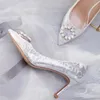 Sapatos de vestido Salto alto 2023 Joker Lace com mulheres prata casamento damas de honra adulto cerimônia francesa