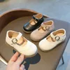 Chaussures plates 2022 Sandales en cuir décontractées pour filles et garçons pour enfants Afficher pour les enfants avec boucle
