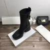 Botas de tacón alto Nuevas botas de moda para mujer Diseñador de lujo Martin zapatos letras de cuero de suela gruesa al aire libre antideslizante cálido cremallera cabeza redonda 36-40