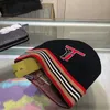 Presente bonnet boné gorro gorro masculino marca presente designer gorro chapéu feminino outono e inverno nova moda tren