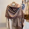 Foulards Marque Digner Épaissir Plaid Scarv Femmes Vérifié Couverture Oversize Automne Hiver Chaud Long Châles Écharpe En Cachemire avec Gland