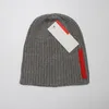 Fashion Beanie Man Kobiet Czapki czaszki jesienne zimowe oddychanie wyposażone w wiadro kapelusz 6 kolorów kopule czapki wysokiej jakości czapki