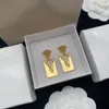 Nouveau Femmes Hoop Boucles D'oreilles Designer Bijoux Femmes Chaîne Boucle D'oreille Carré Or Coeur Oreille Goujons Accessoires Pour Dames Nice D2210209F