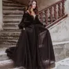 2023 Lantern Langarm schwarzes gotisches Hochzeitskleid geschwollen A-Linie Winter Brautkleider Spitzen Applikationen Perlen Sweep-Zug Tüll Vintage Vestidos de Novia