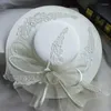 Nakrycia głowy Wedding Hats Kobieta biała koronkowa elegancka aplikacja Birdcage welon fascynator rękawiczki akcesoria