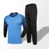 Running Sets Adult Kids Football Goalkeeper Jerseys set Children Men Goalie Soccer Uniform Sponge Protection Doorkeeper Shirt Pants Shorts 221019