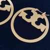 2022 nuove donne orecchini a cerchio designer di gioielli da donna orecchino Street Fashion oro rotondo orecchini a bottone accessori per le signore D2210203F