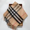 Écharouche de créateurs de rue Fashion Neckerchiefs Echarpe Luxury 100% Cashmere Stripes Plaid Black Pashmina Craquins châles d'hiver pour femmes masculines