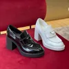 فاخرة Desinger Heels Triangle Dress Shoe Women Monolith Chocolate Leather Leather Leather Shoes Platform Sneakers Cloudbust Class