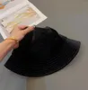 Вышивка ретро -вельветовые рыбаки шляпы классический прилив Unisex Stingy Brim -Cap Рождественские подарочные аксессуары пары модные досуг ковша дизайнерские шляпы шляпы