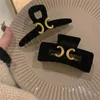 Clip de pelo de diseñador de lujo para mujer, diademas con letras a la moda, joyería de banda, horquilla negra, horquilla para fiesta de niñas, sombreros de cangrejo, horquilla