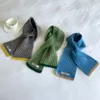 Sciarpa in maglia morbida per bambini caldi invernali Sciarpe in lana per studenti all'aperto per ragazze dei ragazzi Tinta unita