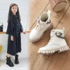 Stivali Bambini Caldi Scarpe da ginnastica con suola morbida per ragazze Moda Autunno Inverno Stile britannico Ragazzi Studenti in pelle con catena in metallo