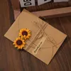 Vakantiekaart Gedroogde bloemen Wenskaarten Handgemaakte Vintage Kraft Blank Note Card voor Thanksgiving Day Alle gelegenheden uitnodiging