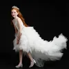 2023 Цветочные девочки платья белые красивые кружевы высокие низкие хрустальные аппликации первое платье для причастия.