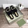 Demi-pantoufles G Femmes Hiver Lettre De Broderie Sandales De Fourrure Designer Laine Douce Mode Intérieur Muller Chaussures Deux Style Mocassins Plats Extérieur Chaud Noir Beige Tongs