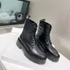 Botas de diseñador botas voluminosas para mujeres brillantes de cuero de vaca grues